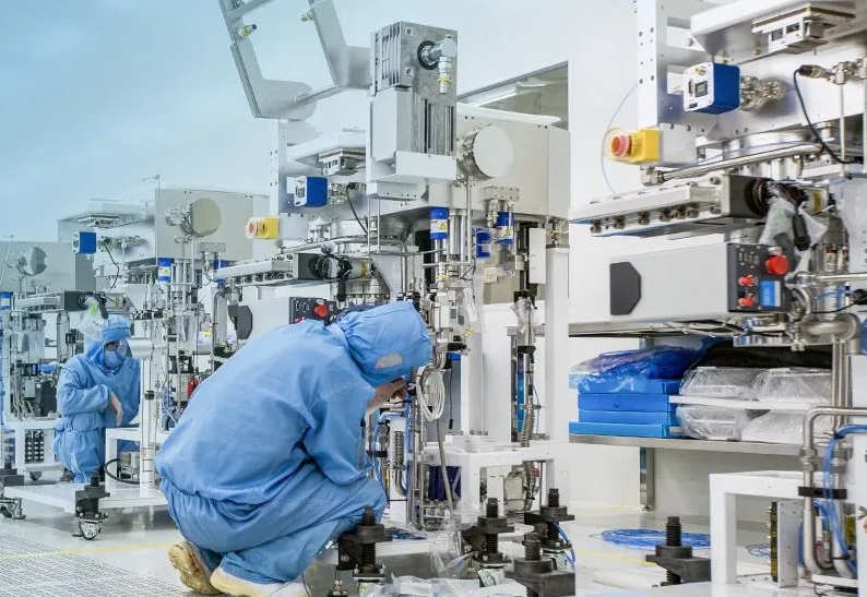 Уже три компании из Китая пробились в топ-20 крупнейших поставщиков оборудования для выпуска чипов - Google Chrome.jpg