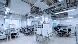 Компания «ЗНТЦ» запустила в Москве сборочно-испытательный комплекс мощностью до 200 тысяч микросхем в месяц